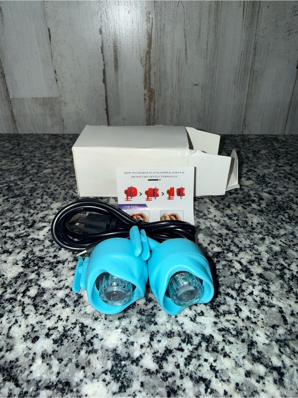 Crock Shoes Flashlight. Brand New Still in Box. Set of 2. 4 Total Flashlights.